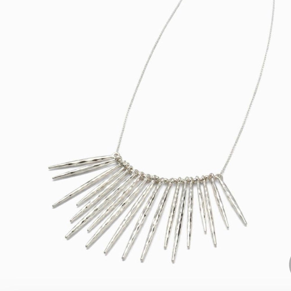 NEW Stella and Dot Necklace